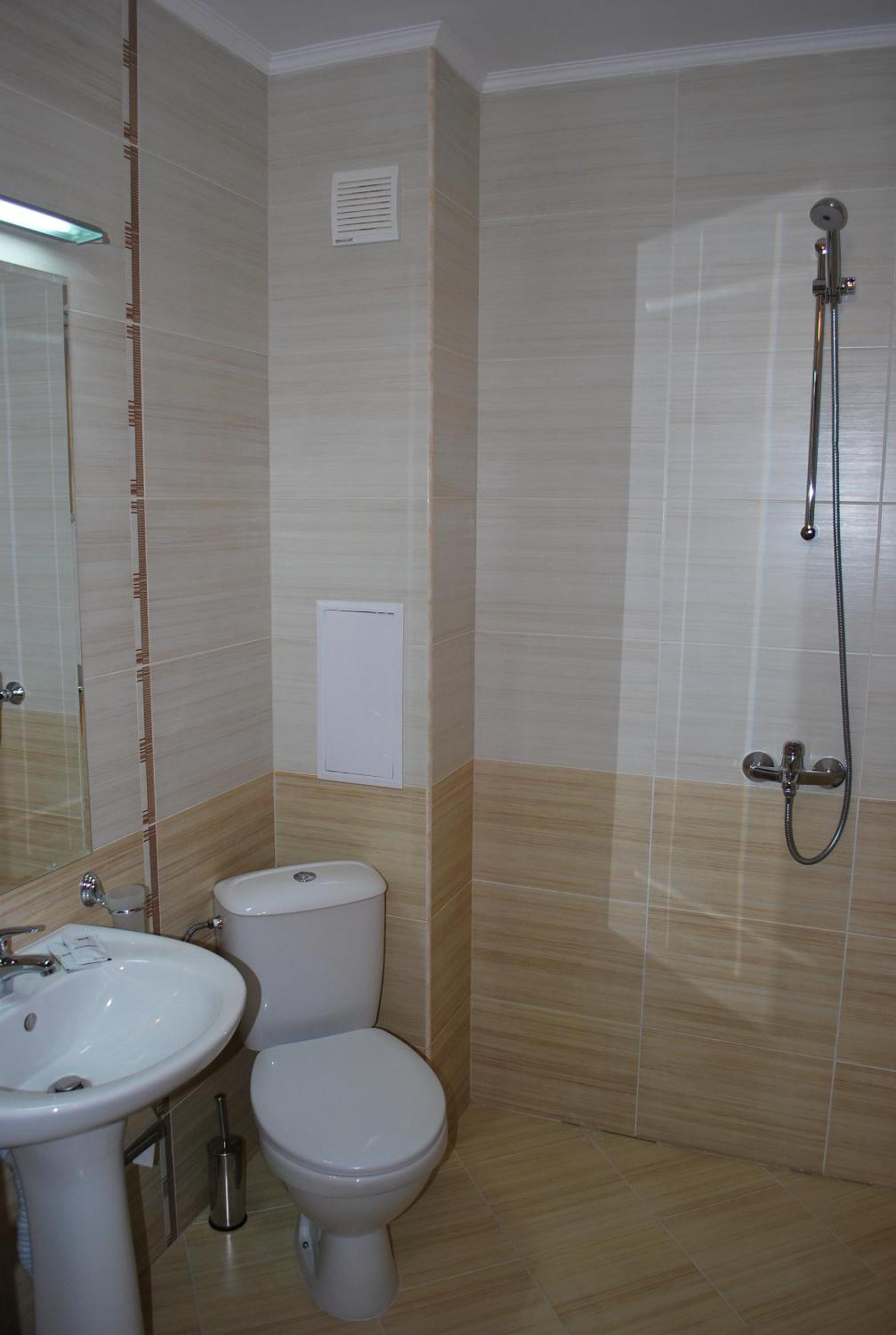 Spider House Aparthotel ปอมโปโรโว ห้อง รูปภาพ